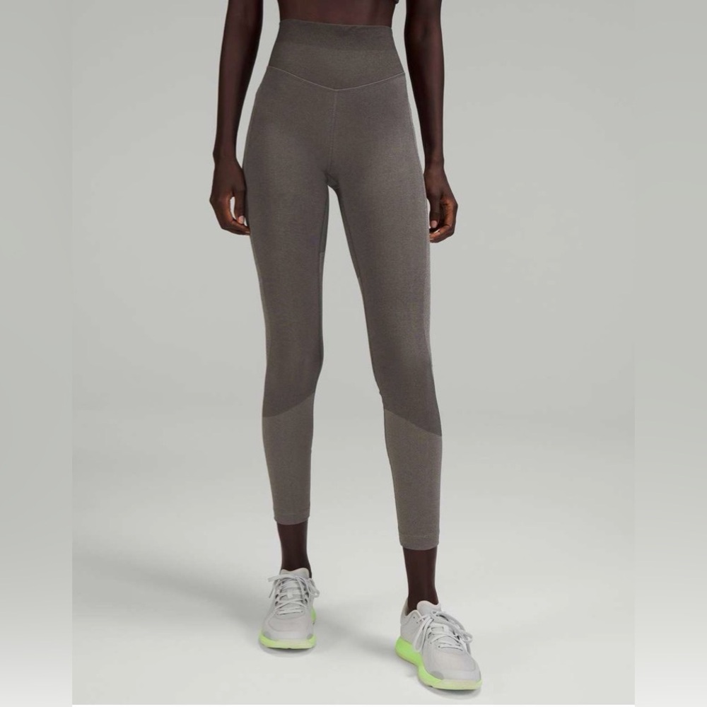 Lululemon Seamless Training High-Rise Tight 25" Gull Grey Size 6